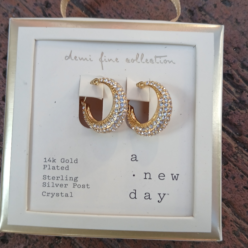 14k Gold Plated sterling silver post crystal